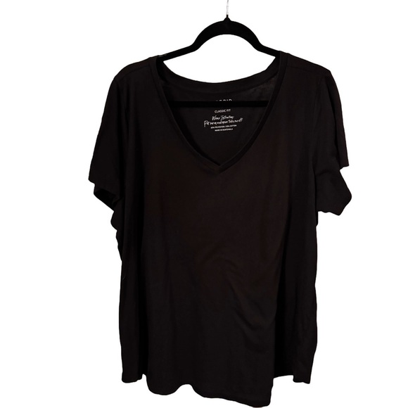 Torrid Girlfriend Signature Jersey Black V-Neck T-Shirt Plus Size 3X - Picture 1 of 6